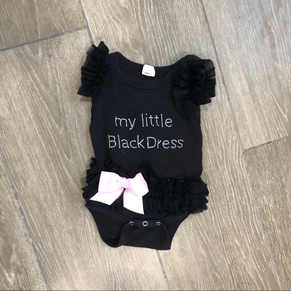 Baby girl’s very first black dress 🖤💕